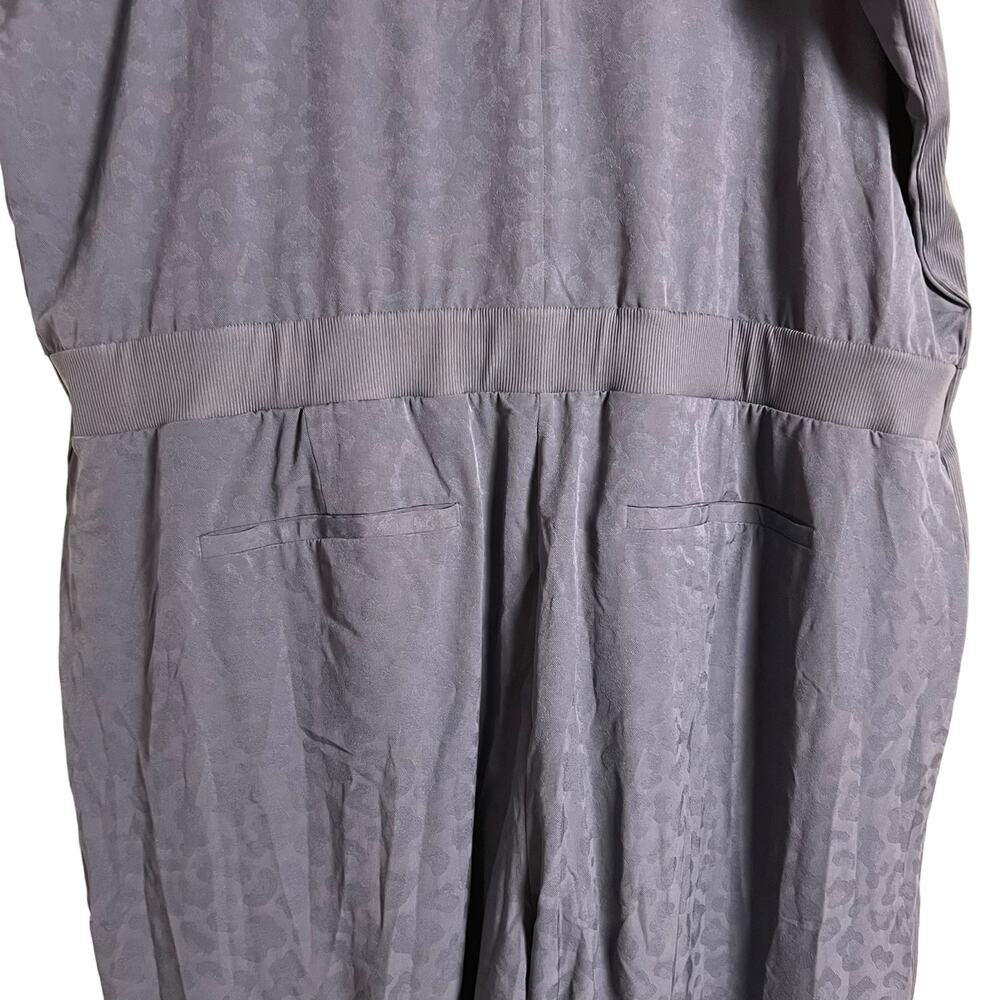 Athleta Brooklyn Textured Jacquard Leopard Medieval Violet Jumpsuit Size 26 - Picture 9 of 11